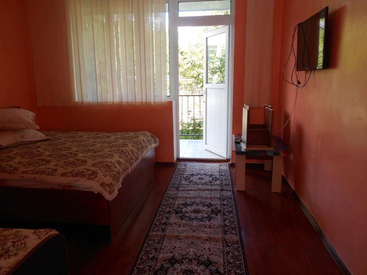 Boomerang Guest House شولبون آتا المظهر الخارجي الصورة